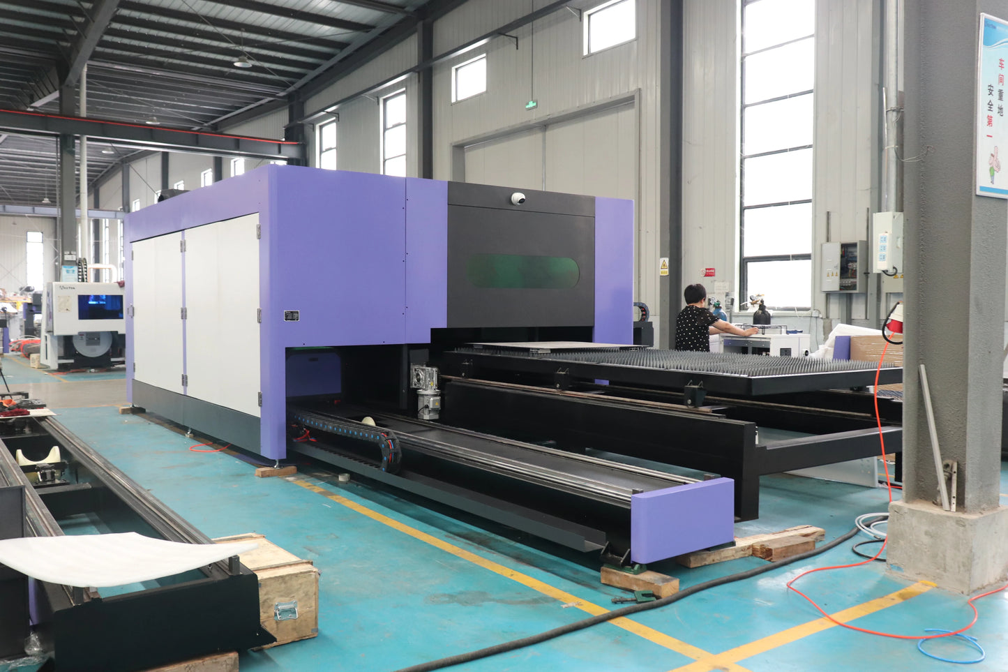 Fiber laser metal cutting machine manufacturer laser metal cutting machine small 4kw fiber laser price marble bed